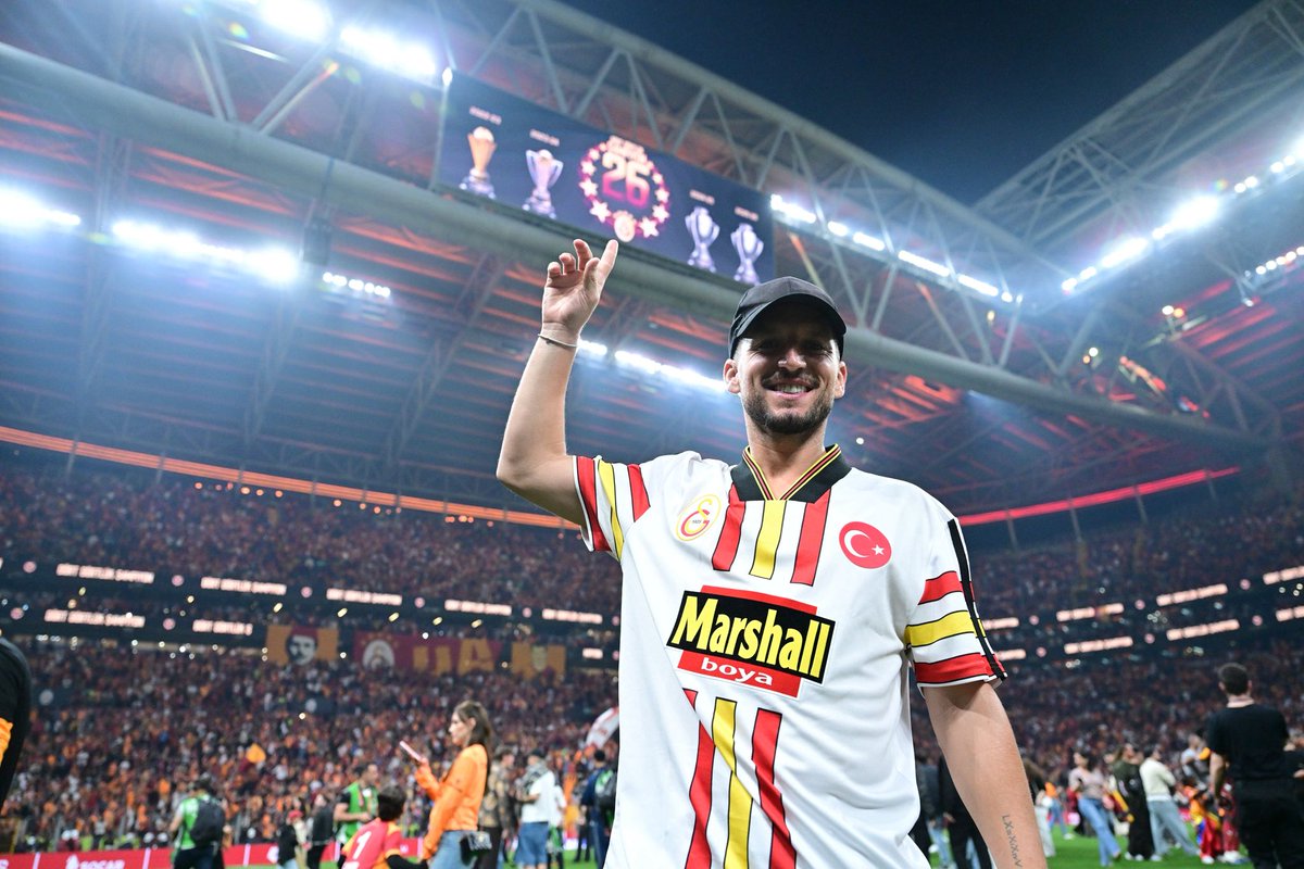 forzacimbom's tweet photo. 🦁 Dries Mertens https://t.co/9ymi5CkFRD