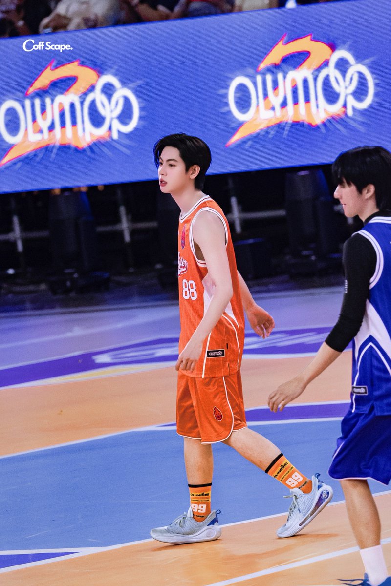 พี่วรรณนักบาส 🏀

TFO ORANGE MONSTER

#เติ้ลเฟิร์สวันสีส้มสู้ซ่า 
#OLYMPOP2026DAY
#Firstone
