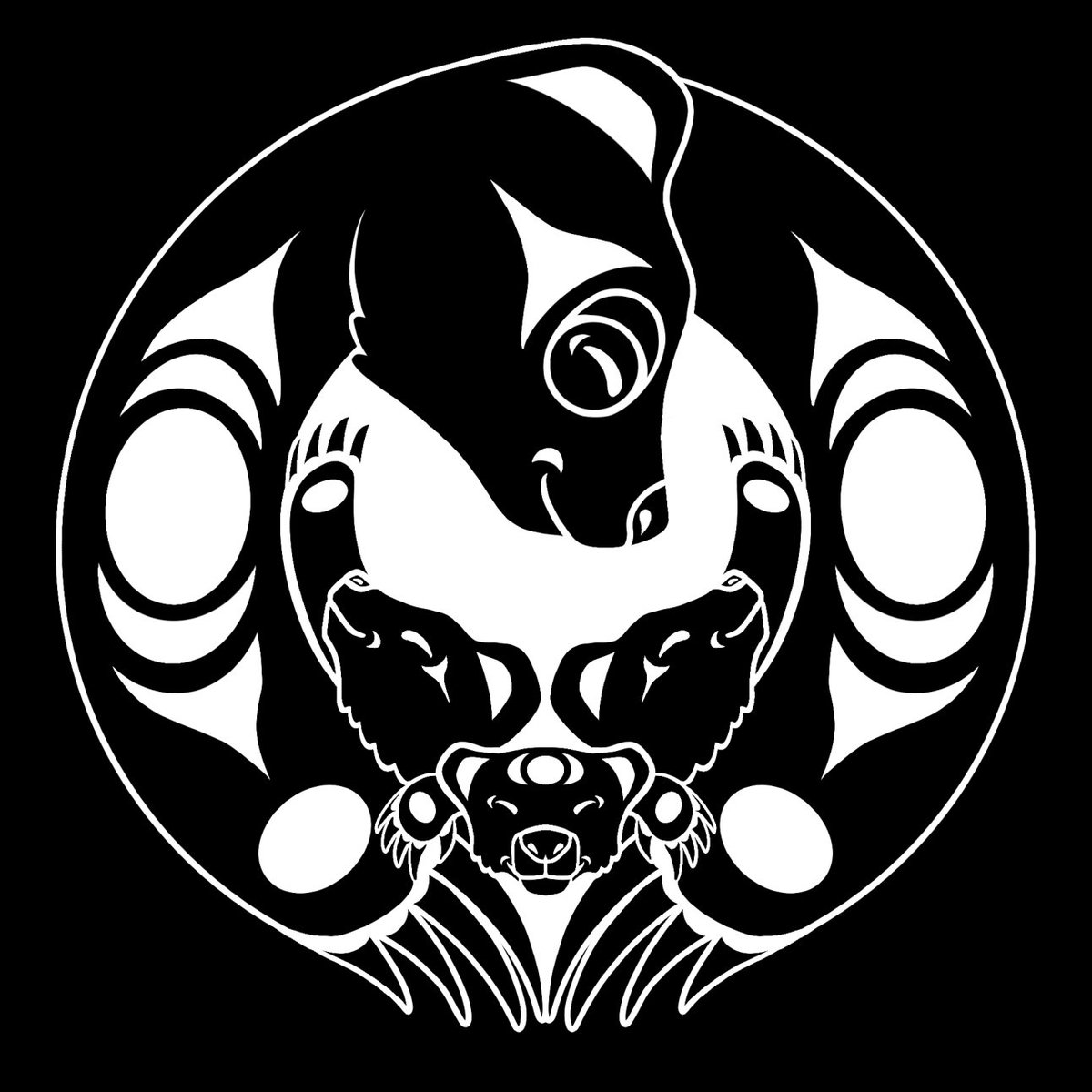 SALISHSTYLE's tweet photo. hiiɫ sḱʷuyəɫdat — Happy Mother's Day 

Mama Bear by Daniel Baptista (Puyallup) https://t.co/zDTFHdXQtN