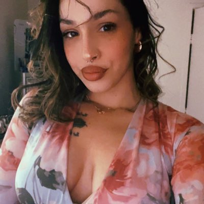 LoveYurself_'s tweet photo. #NewProfilePic https://t.co/JflpbgQDvh