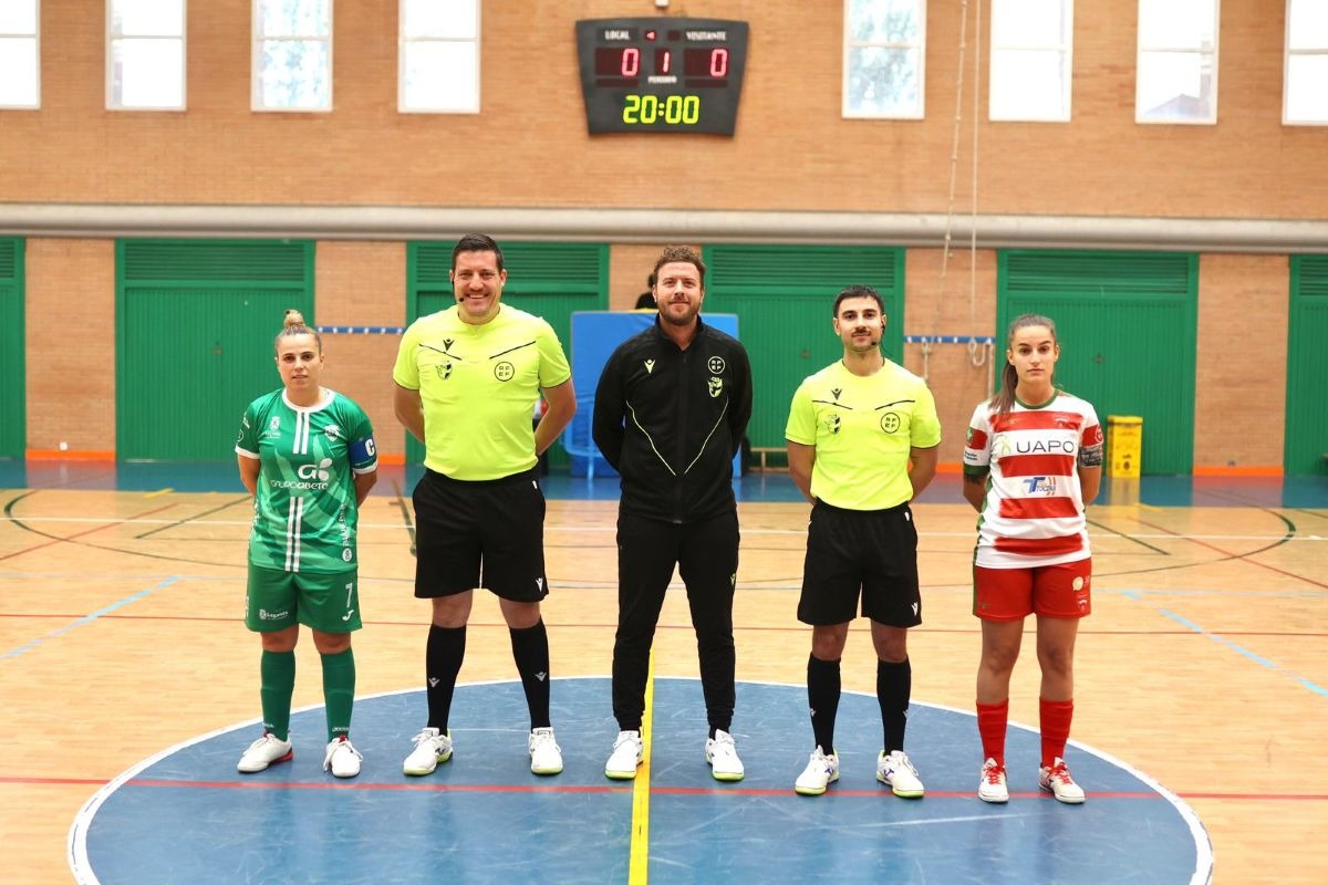 GranadaPolidep's tweet photo. #FutbolSala | UAPO Granada FS se despide con una derrota intrascendente del Núñez Blanca

📌 https://t.co/Lh4BSCpit4

#granadapolideportiva #deportegranada #futsal https://t.co/vDLTDXgZBv