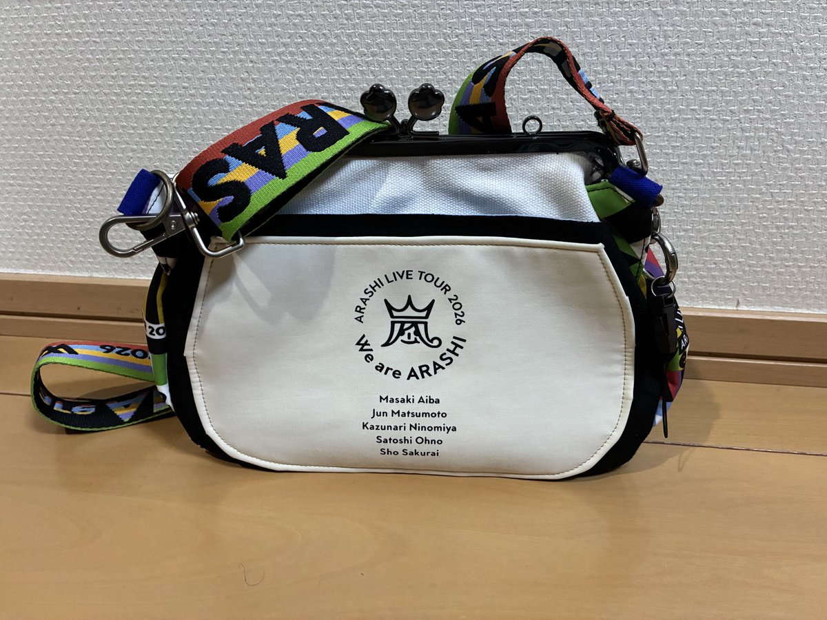 嵐　フォンタブ　ポーチ 嵐のフォンタブストラップとポーチをリメイクしてショルダーに