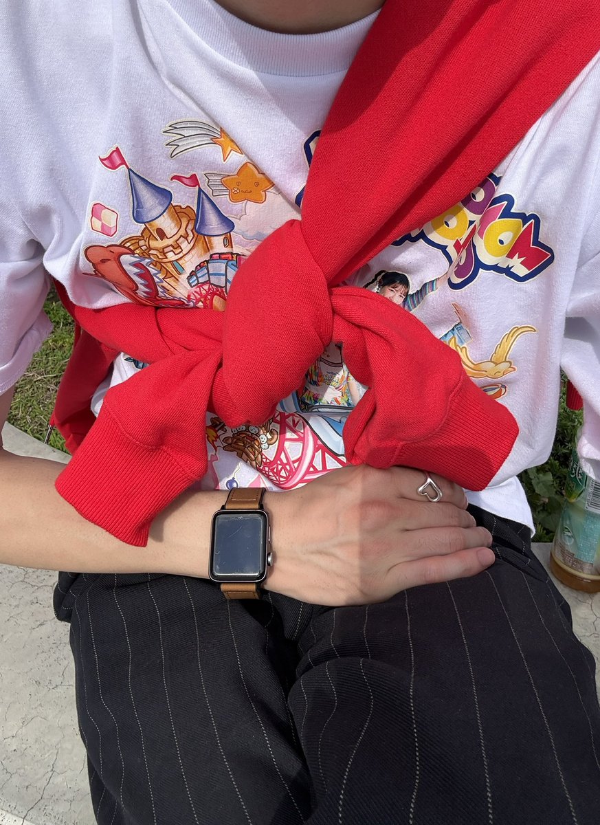 2000h12n's tweet photo. 服好きオタク https://t.co/VprIDUvLRS