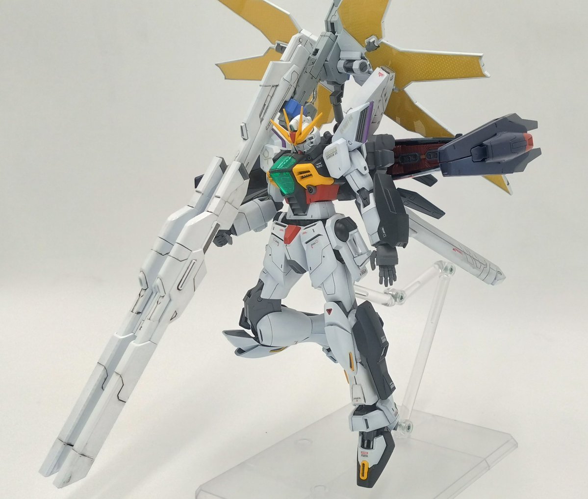 #改造の理由
ロマン・・ですかねぇ。
だって赤いガンダムとジオングの悪魔合体とかティターンズ製サイコパワーローダとかデスティニーにレジェンド要素にゼウスシルエットとDXにディバイダー装備してサテライト撃ちたいですよねぇ(^q^)（改造好き特有の早口）