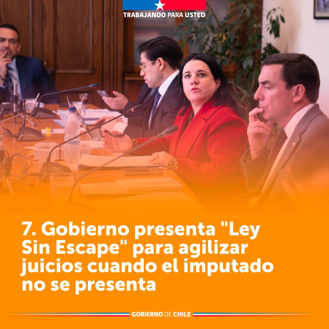 Resumen semanal 🇨🇱 #TrabajandoParaUsted 

7️⃣ El ministro de Justicia y DDHH, Fernando Rabat, y la ministra de Seguridad Pública, Trinidad Steinert, presentaron en el Senado el proyecto que permite dictar sentencia aunque el acusado esté ausente, siempre que su defensor esté