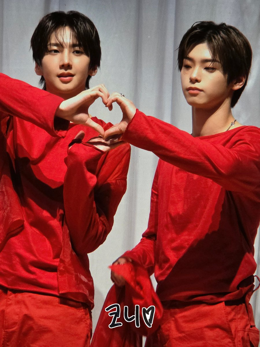 코니 tweet media
