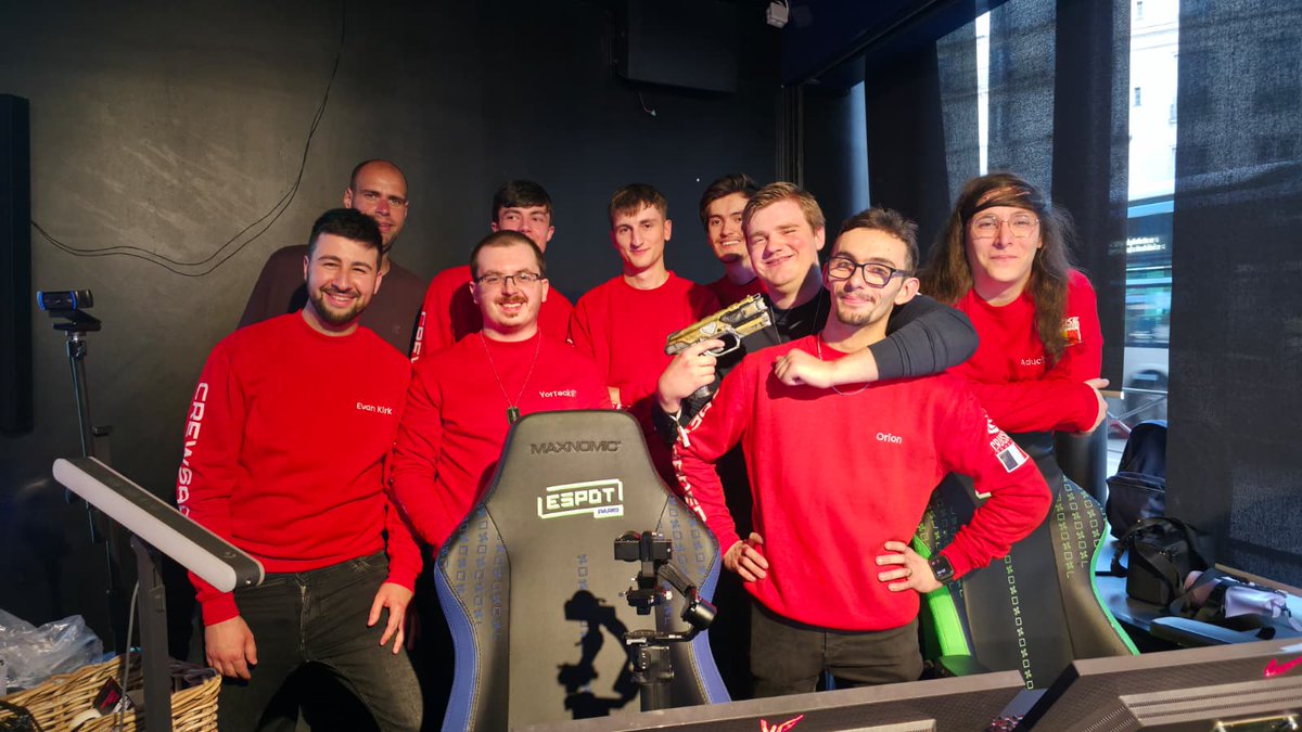 Nicou tweet media