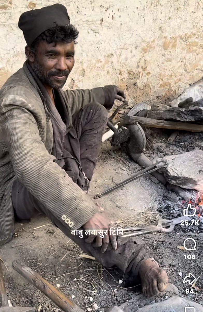 ती व्यक्ति जस्ले जिवनभर अरुको लागि काम गरे  र काम गर्दा गर्दै आफ्नो सबथोक गुमाएको समेत थाहा पाएनन | 
हिमाली गाउपालिकाका रघुलाल सुनार, जो पुरातनी र सनातनी निति, नियम, ऐन कानुन र राज्यको अपहेलनाका कारणले हालको यो परिस्थिति सिर्जना भएको छ | 
धेरैजस्तो दलित बर्गको जिवन नर्क समान छ |
