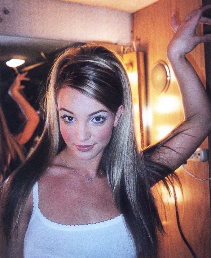 Britney Spears, 2000