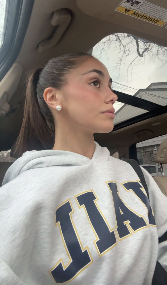 Alyssa tweet media