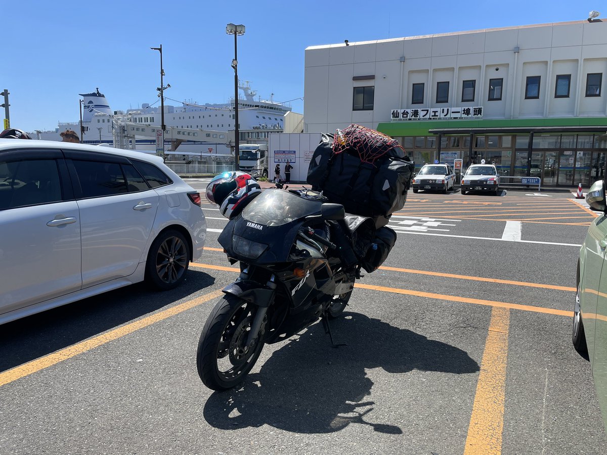 シーナサン tweet media