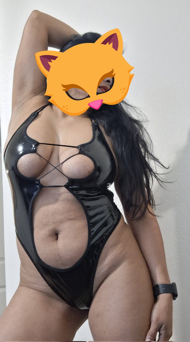 Canela_Sexy84's tweet photo. Naughty Saturday... Sabado de Travesuras #Hotwife #EsposaPutísima #Swinger #Arpit 🍍♠️🔥❤️😈 https://t.co/FGzTF6hw1g