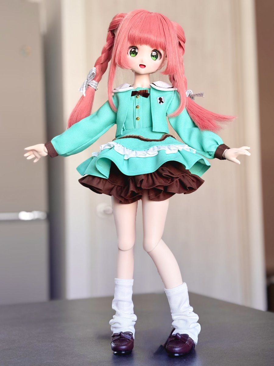 自作お洋服、2着目完成したー！ チョコミントな制服🩵 今回は1回目より