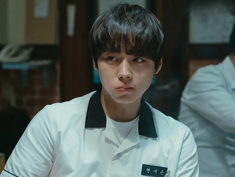 munjeon18's tweet photo. 토이샵 사장 겸 토이개발자 금저씨가 순진무구 연고딩 개발시키고 따먹는 상상...(+ 약 수시)

수호랑 100일 기념으로 하기로 했는데 연고딩 뒤 써본 적 없어서 무턱대고 동네 토이샵 들어가서 보다가 수호거랑 비슷한 사이즈 집어듦

"그건 초심자한텐 추천 안 하는데?"
"잘.. 아세요?"

로 시작하는 https://t.co/OFilZH9aZG