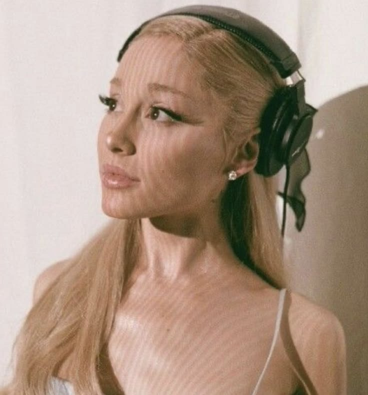 ari ꕤ tweet media