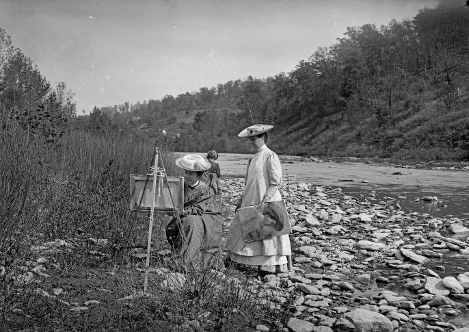 LiterateIndy's tweet photo. Tomorrow is a perfect day for a #ScreenFreeSunday  

(Ben Winans, Indiana Historical Society) https://t.co/8nMSrkLedM