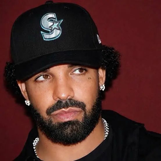 HipHopCrave tweet media