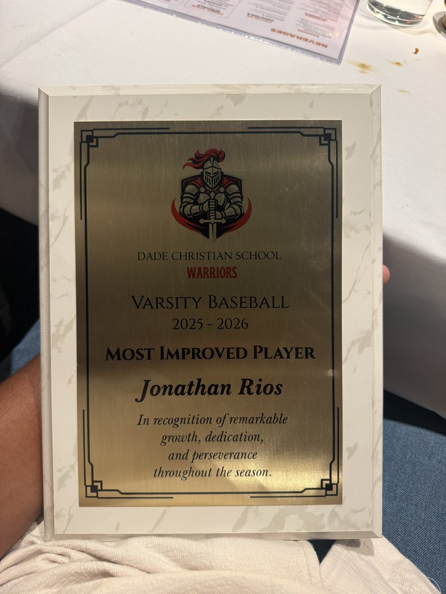 jayrioss_'s tweet photo. Blessed to receive “Most Improved Player of the Year” ✝️
@2YearBaseball
@UncommittedStud
@PB_JUCO
@uncommittedBBs
@CoastRecruits
@TopPreps
@BallgameScout
@UCBallers_
@UBAuncommitted
@UncommittedUsa
@bbconnectionInt
@jucoroute
@PrepBaseballFL https://t.co/bhYm3xEwRL