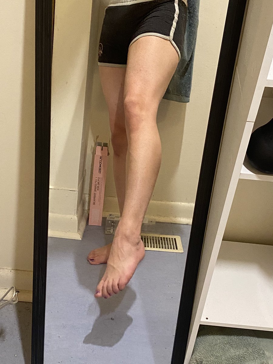 Emmy_Lo_3's tweet photo. Ugh I feel so gross and boyish. #femboy https://t.co/ZvuYHs7w6f