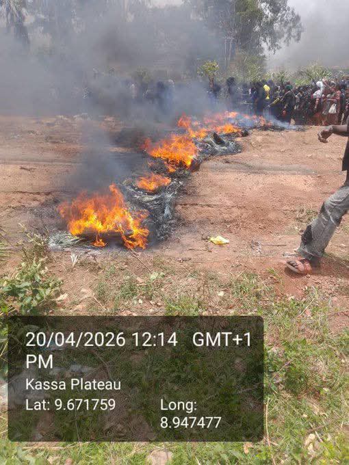 Pressman2040's tweet photo. When this happened on the 20 April 2026 in Kassa Barkin Ladi, were you not part of the people on this space justifying their actions? https://t.co/z5RDfg6krz