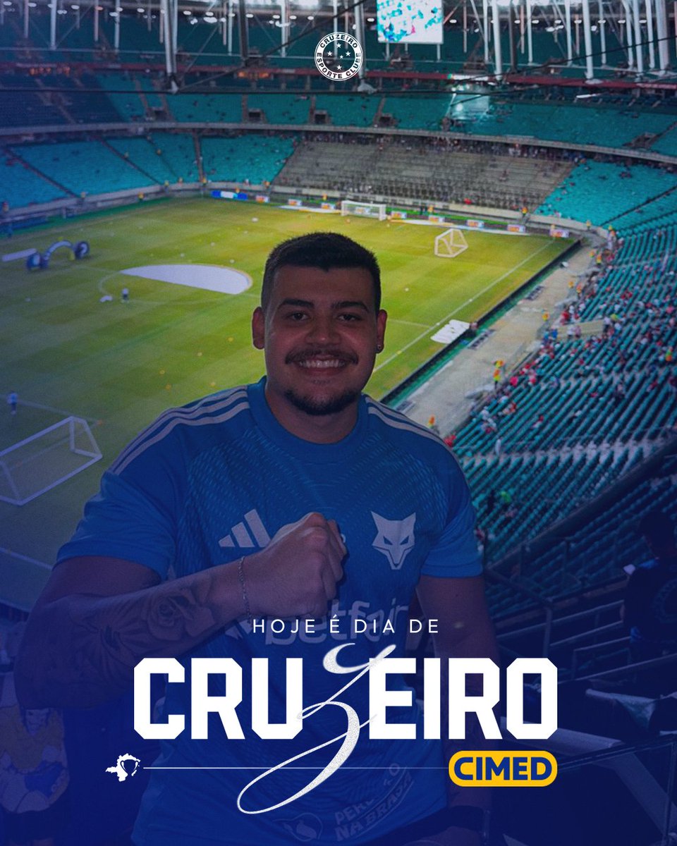 Cruzeiro's tweet photo. Noite estrelada em Salvador, na Bahia, porque hoje é #DiaDeCruzeiroCimed! 🦊 https://t.co/enLVcKELM2