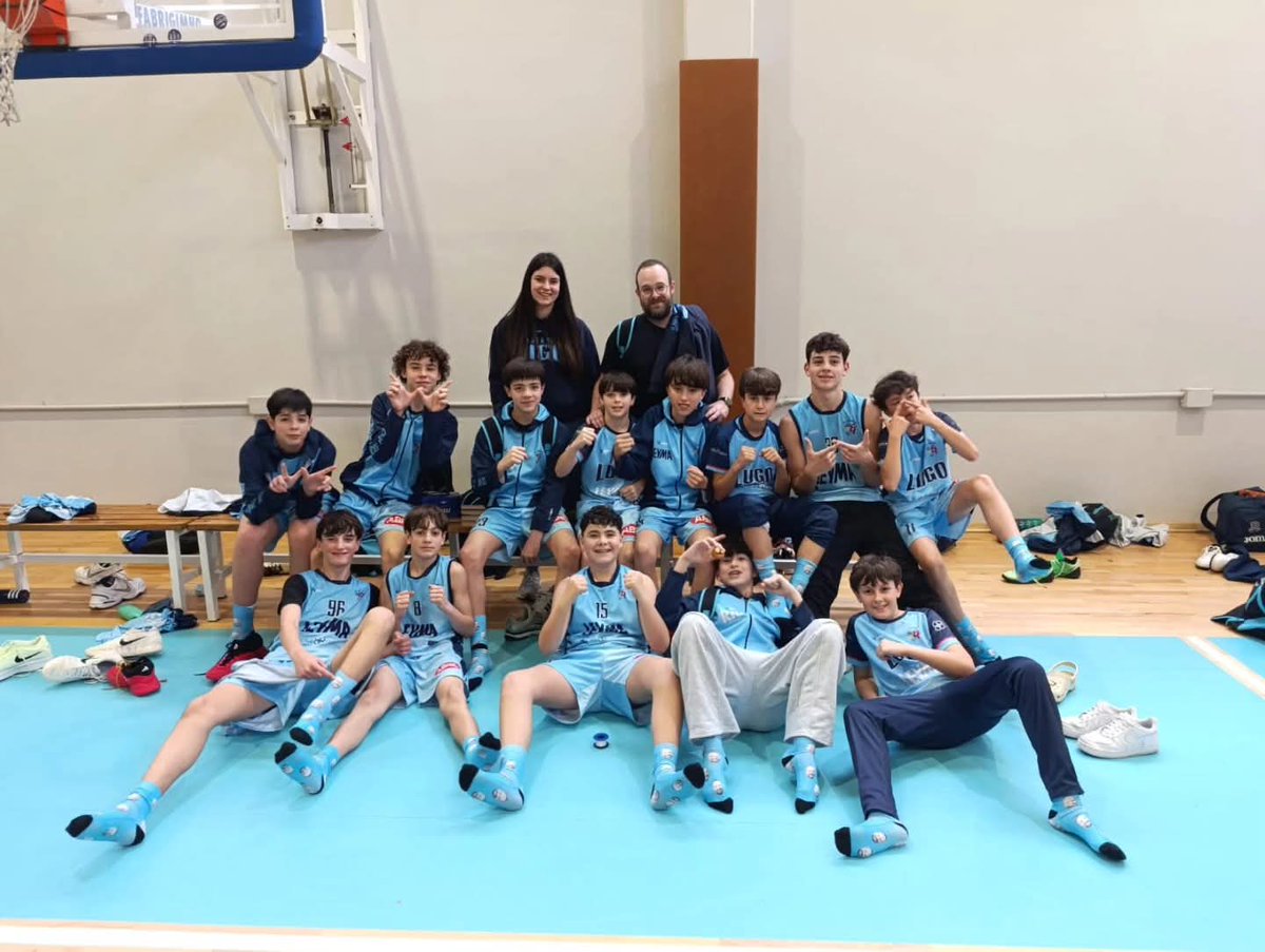 pabloabuin's tweet photo. Ellas y ellos son Top 4 de Galicia infantil!! Enhorabuena a todo el club @EstudiantesLugo por el trabajo!! Orgullo! https://t.co/qmtKtgyXLn