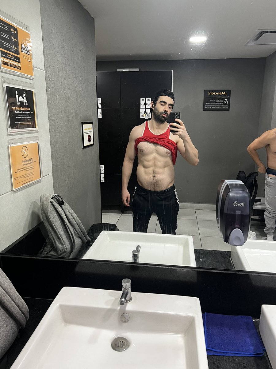 Luis Báez tweet media