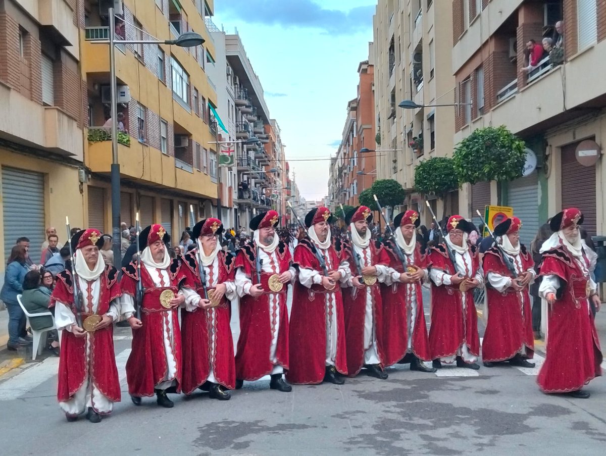 Desfile de Gala: Moros y Cristianos 2026 ⚔️✨