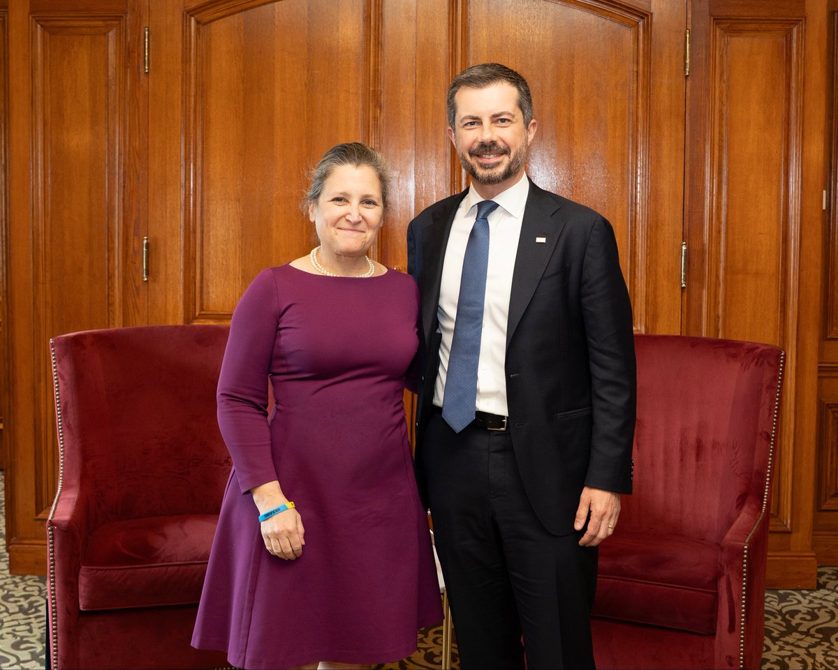 Chrystia Freeland tweet media