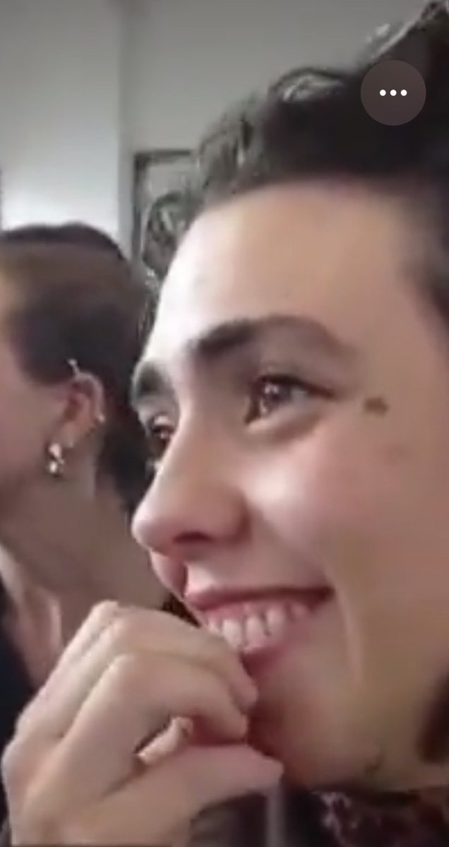 <a href="/Trumperizar/">Mati Smith🇦🇷</a> Esta lacra estudia psicología? y después obliga a menores a una revinculación parental que terminan muriendo? 💩🤬