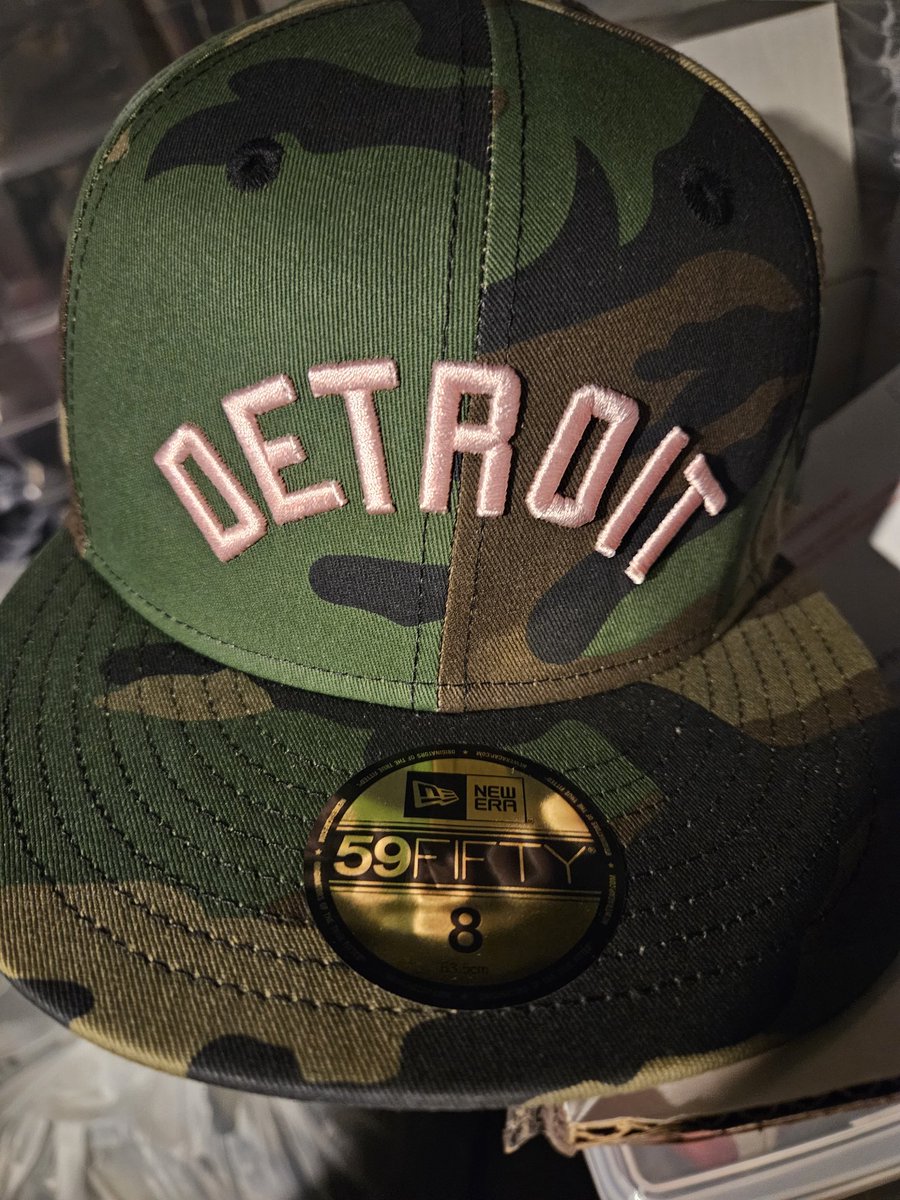 Hatjunkie313 tweet media