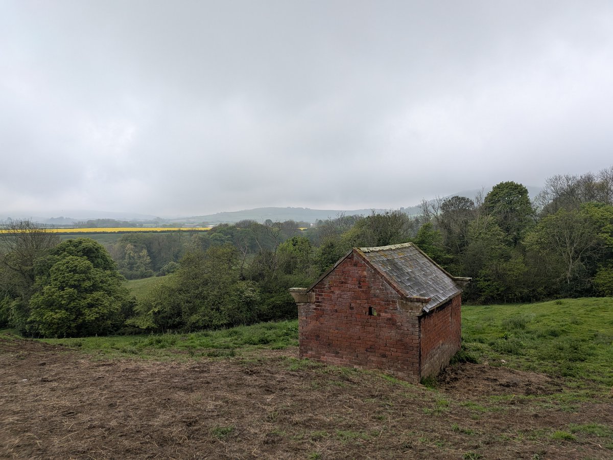 barrylambcom's tweet photo. Thank you for all the birthday greetings, messages etc., far too many to respond to them all personally. 

Here are some pics from my annual road trip with Joel Lamb

East Cleveland Coastal Loop
→ Skinningrove
→ Staithes
→ Runswick Bay
→ Sandsend
→ Whitby
→ Robin Hood's Bay https://t.co/m6ZszM2bPC