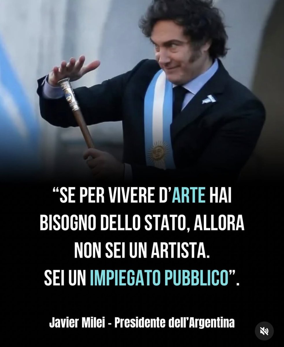 rik_musmeci's tweet photo. Più che ai David di Donatello pareva d’essere alla festa dei dipendenti del Ministero, allora… https://t.co/0nNH2ARTKZ