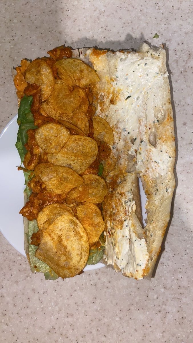 usersmth5's tweet photo. guettez le sandwich de ouf que je me suis fait https://t.co/37Ibzp7kqb
