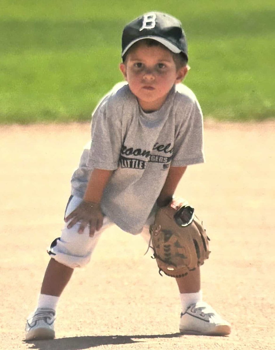 DaytonBaseball's tweet photo. Little did these little FlyBoys know that they’d end up here ✈️
 Join us at Woerner Field at 11:30 tomorrow to help celebrate their time as Flyers‼️

#FlyBoys // #GoFlyers https://t.co/V57U6Mig0T