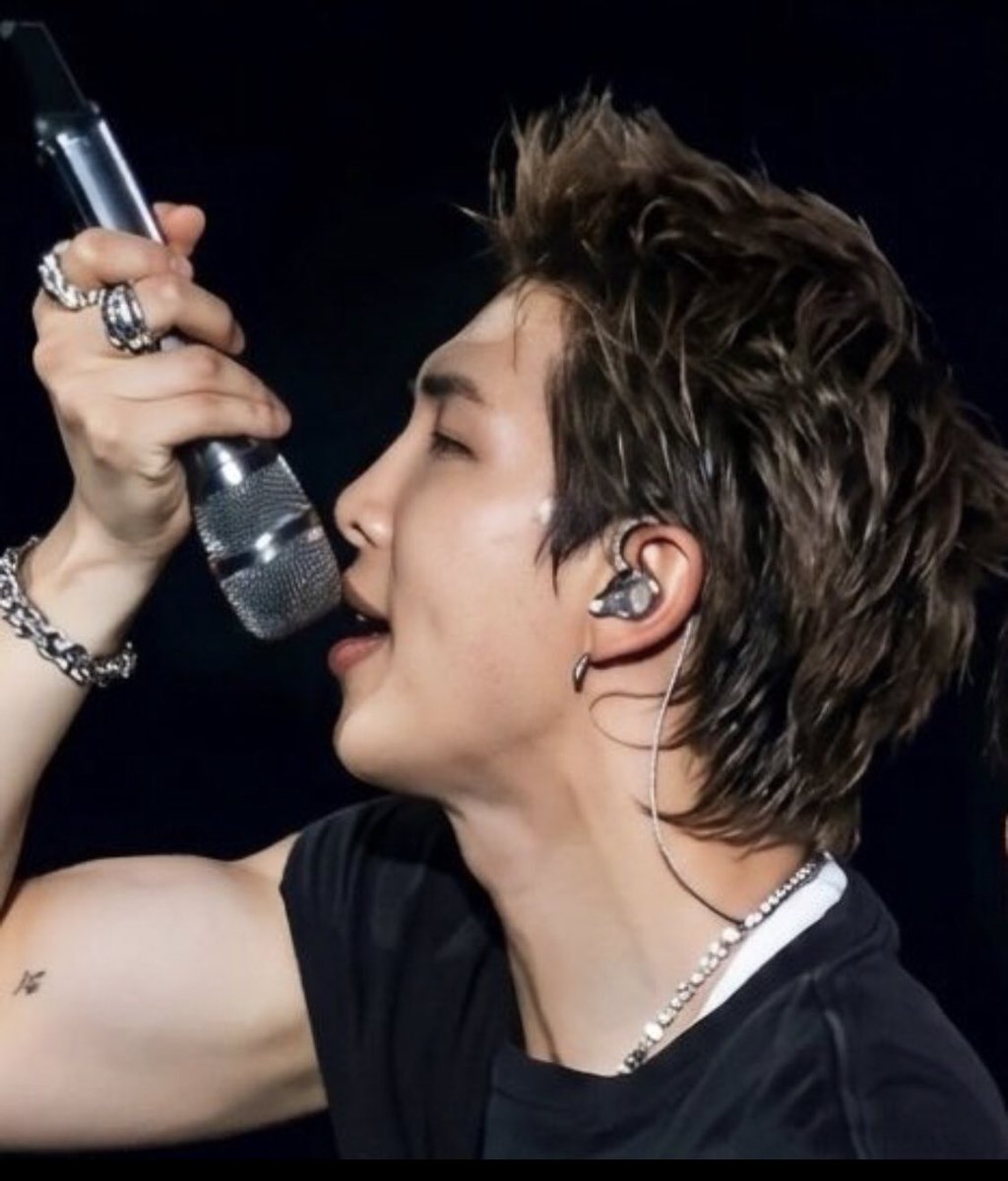 Subimos a la posición 13 pero quiero más, quiero ese número 1 así que #mivoto40  es para #swim de #BTS #del40al1CocaCola <a href="/Del40al1_es/">Del 40 al 1</a>, vamos!