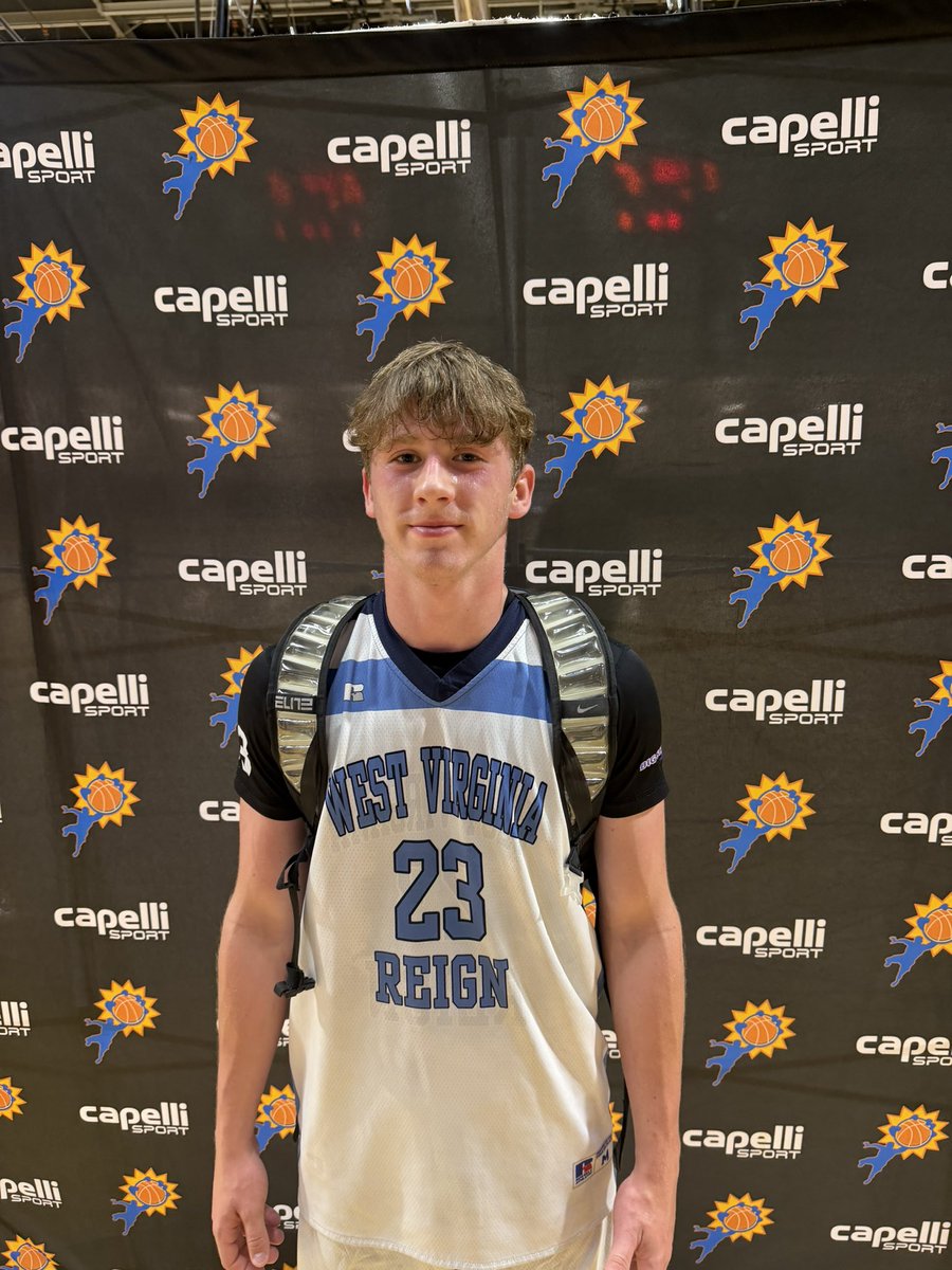BigShotsGlobal's tweet photo. 16U Platinum Orange Boys   

RTA  - 56 
52 Caleb nelson - 13 
5 Cayden Banks- 15 

WV Reign - 39 
 23 Mason Parrish - 10 

#BIGSHOTS #RockTheRock https://t.co/J6tITVAV8L