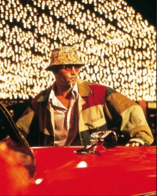 OldInternetFeel's tweet photo. Fear and Loathing in Las Vegas (1998) https://t.co/rNCg3pVynv