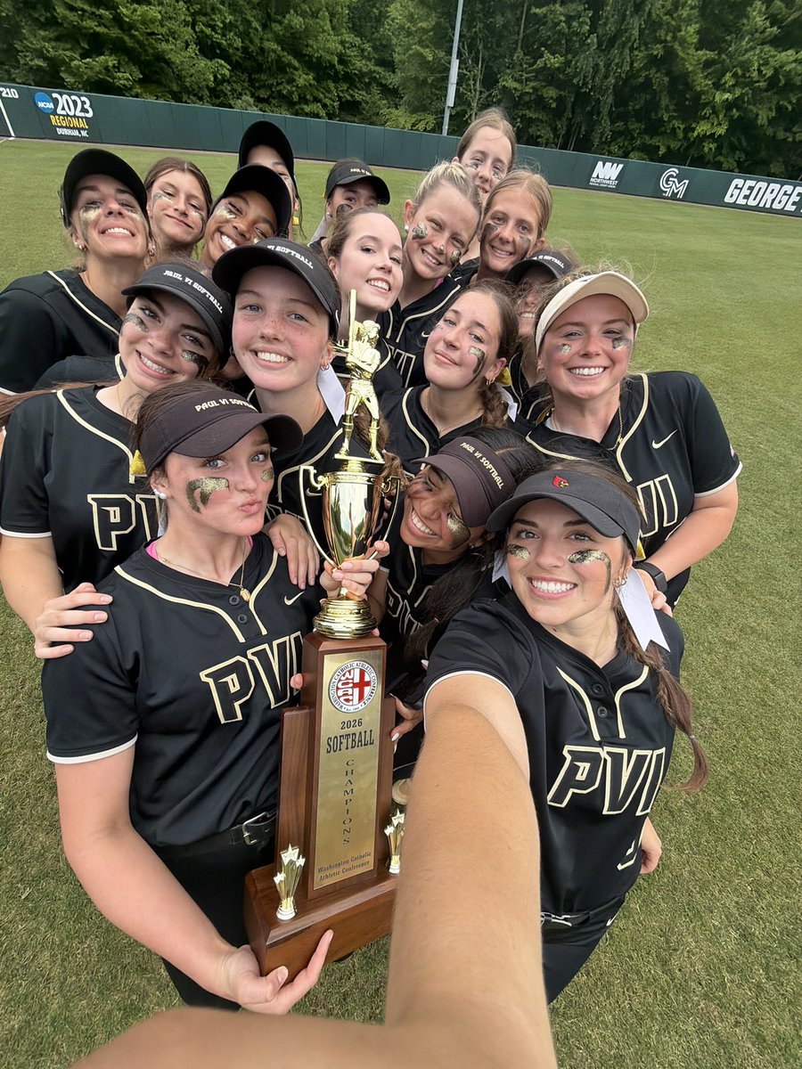 gt_gottfried's tweet photo. So proud of this team❤️❤️ @PVI_Softball are WCAC Champions!! We’re not done yet! 🙌🏻🏆🤞🏻@WCACSports @PVIsports 🥇 https://t.co/xxBN9CSQBU