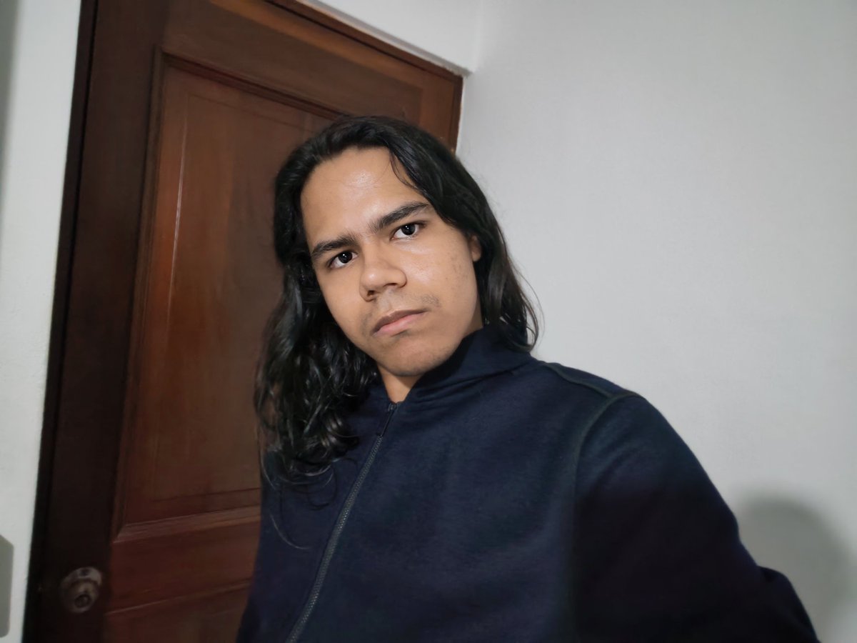 Storm_WaterTime's tweet photo. Bueno ya que algunos empezaron a filtrar fotos mías de hace +5 años creo que es momento, si ese soy yo, most based person on earth https://t.co/cgJHGovz9e