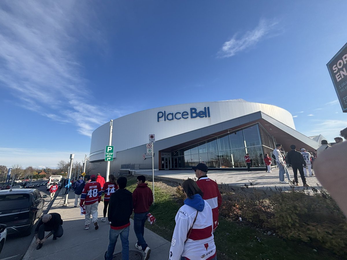 FanMontanaro's tweet photo. Merci Place Bell and the Rockets, see you again next season, hurts so badly that it had to end this way. Merci, Thank You.
#GoHabsGo #GoRocket https://t.co/t6yp0MStvl