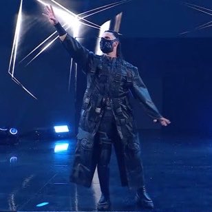 meloismone's tweet photo. close enough welcome back shield rollins 😭 https://t.co/9ElGVsa1AP