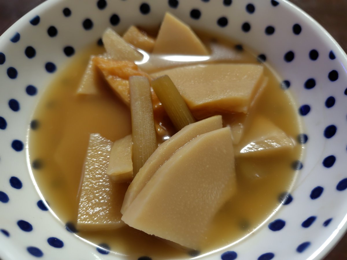 聖兎座布団 tweet media