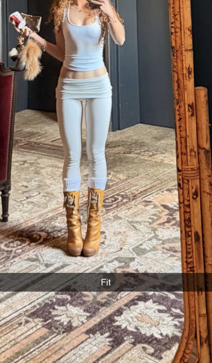 z3lxi_'s tweet photo. HOLY SHIT just look at them omg 
#thinspo #edtwtt #edtw #edrtwt #ricecaketwt #anatwt https://t.co/9wb4MISp5M