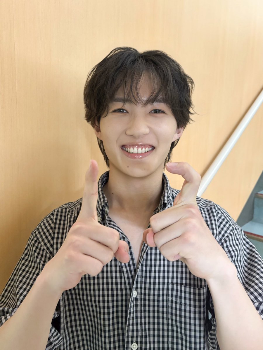 【 🎞️Movie 】

映画『 17歳のプルーフ 』
#稲葉通陽 W主演決定…‼︎

美しい入り江に面した高校を舞台に、
古い小説に隠された秘密を解き明かす珠玉の青春ミステリー🏫🌊

恋をしたことがない璃呼の幼なじみで
図書委員・塩崎港役を演じます👦🏻📚

来年2027年2月に全国公開予定🎥

公開をお楽しみに💭