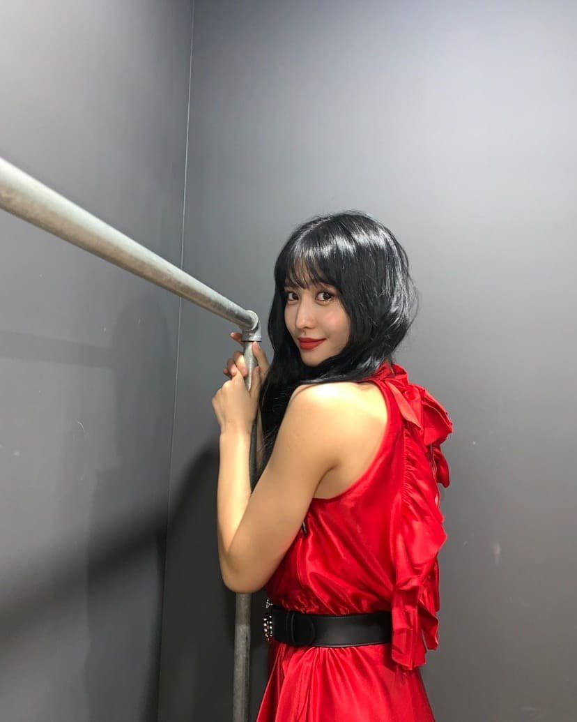 momo pics tweet media