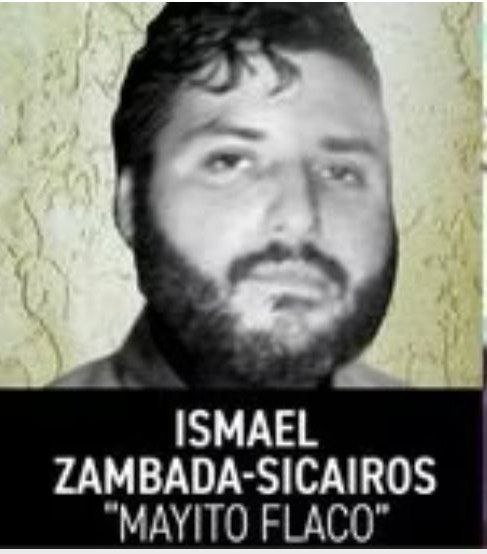 InformanSinaloa's tweet photo. Sicarios de "LOS MAYOS" atacan a balazos una propiedad deel Gobernador de Sinaloa Rubén Rocha Moya, quien actualmente está de licencia por acusaciones en Estados Unidos. https://t.co/GVCDy2UmNq