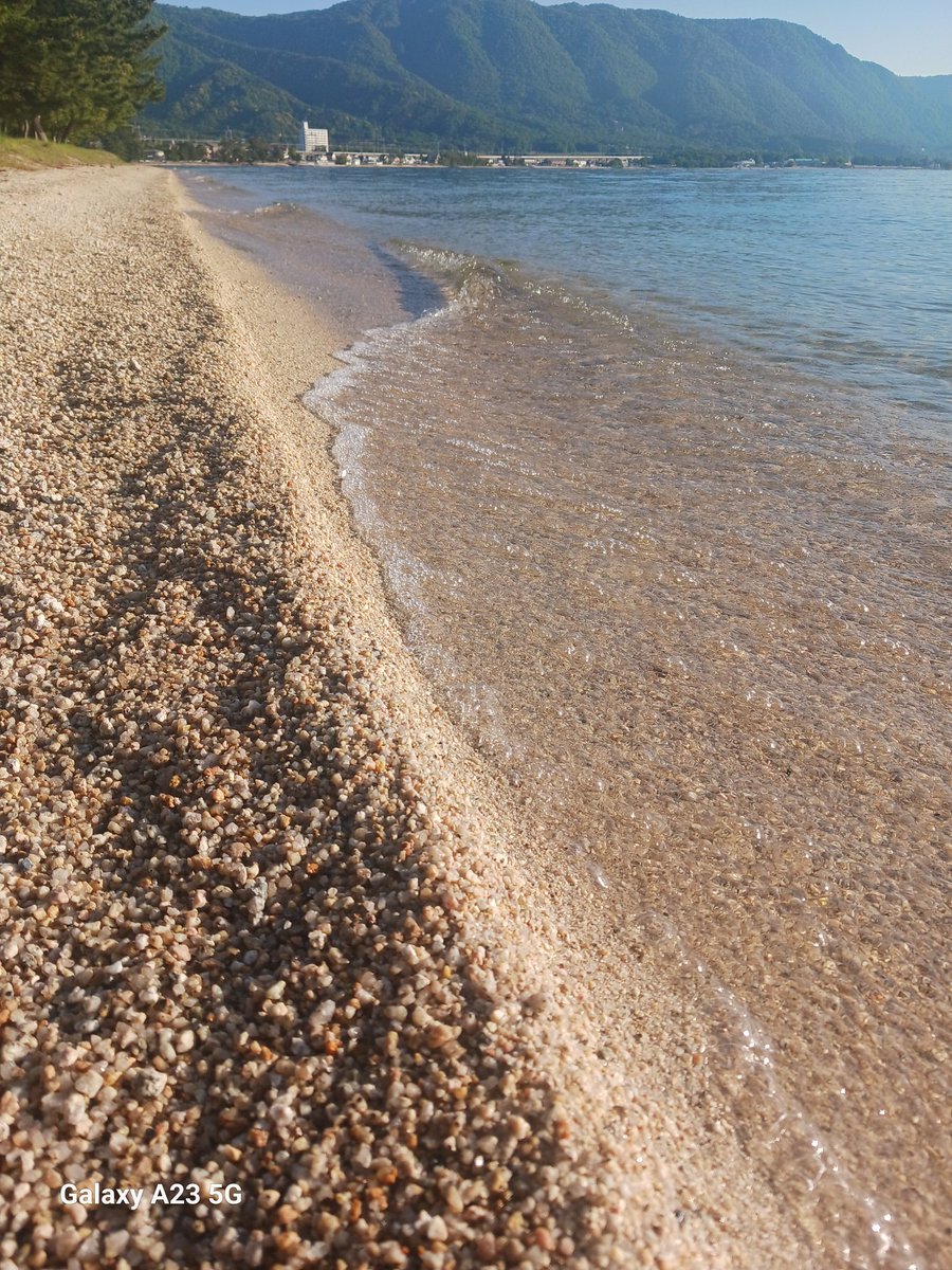 Fp4T8's tweet photo. 海じゃないのに波があるΣ(⊙ω⊙) https://t.co/jo00I2Sogw
