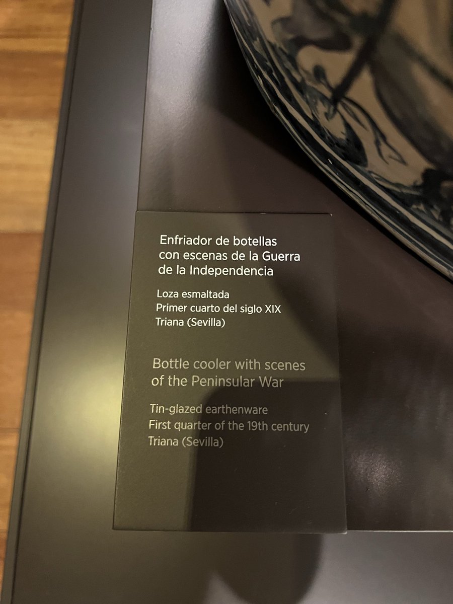 SamuelRCAG's tweet photo. Esto quizás le guste a @rancio 
Está expuesto en el Museo Arqueológico Nacional.
Ojo a donde se elaboró esta joya.
Que puressssa ya desde el s.XIX. https://t.co/C22DDqohwm