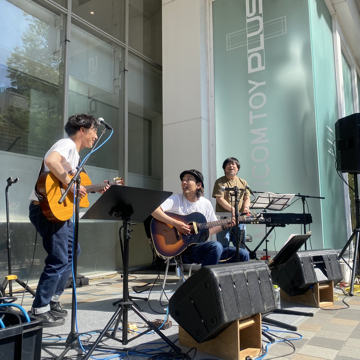 ikibachi's tweet photo. 栄ミナミ音楽祭'26
たくさんのアーティストが集う中、イキバチの時間を選んでくださったみなさんありがとうございました！！初日ラストのセッションも大盛りあがりでした。
2日目はそれぞれ個人名義で栄ミナミ音楽祭に出演するのでそちらもお楽しみに♪

#栄音26
#みんなが主役の栄ミナミ https://t.co/86PM1N9SNT